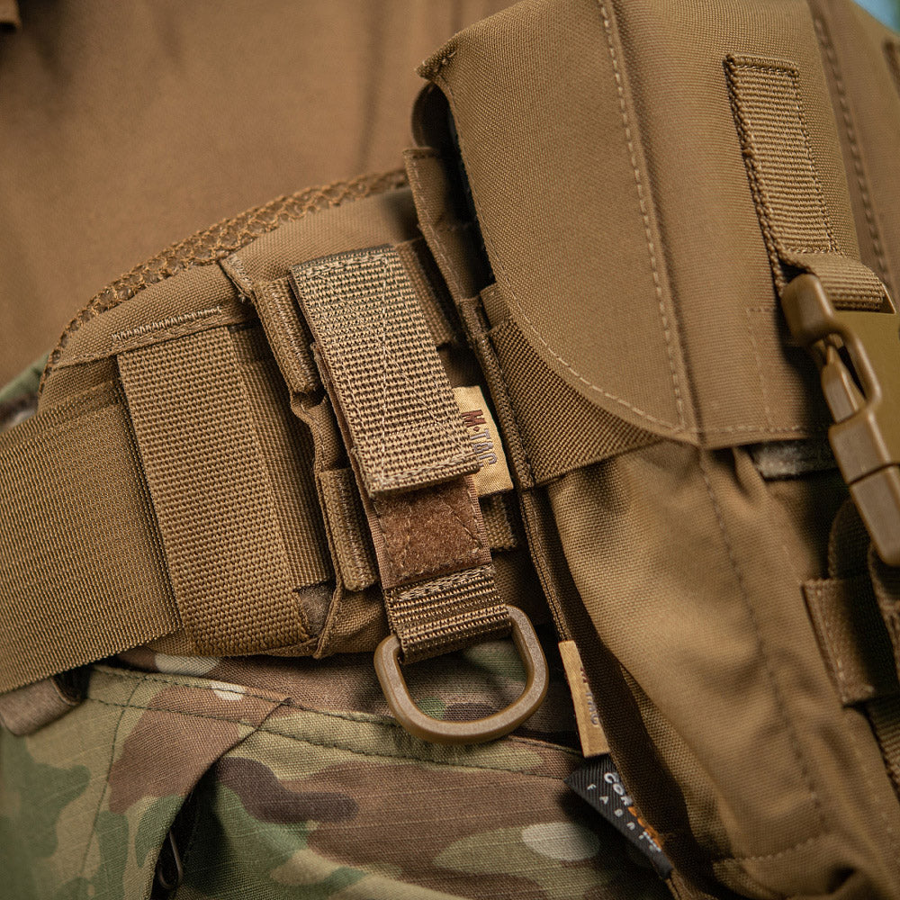 M-Tac fastening with D-ring