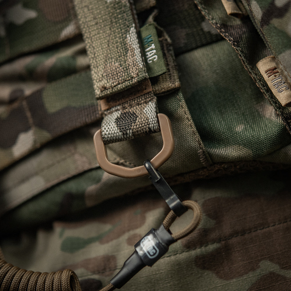 M-Tac fastening with D-ring