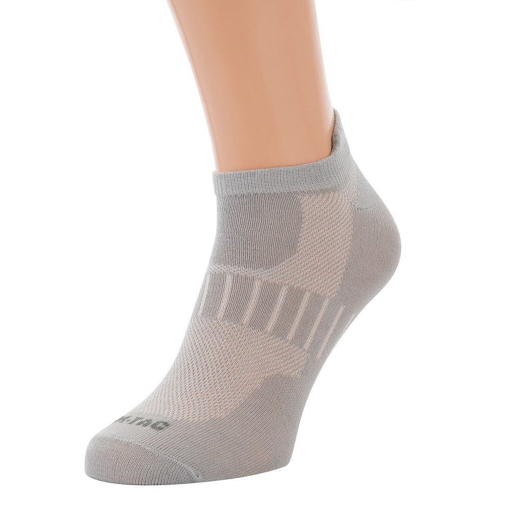 Light sports socks
