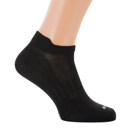 Light sports socks