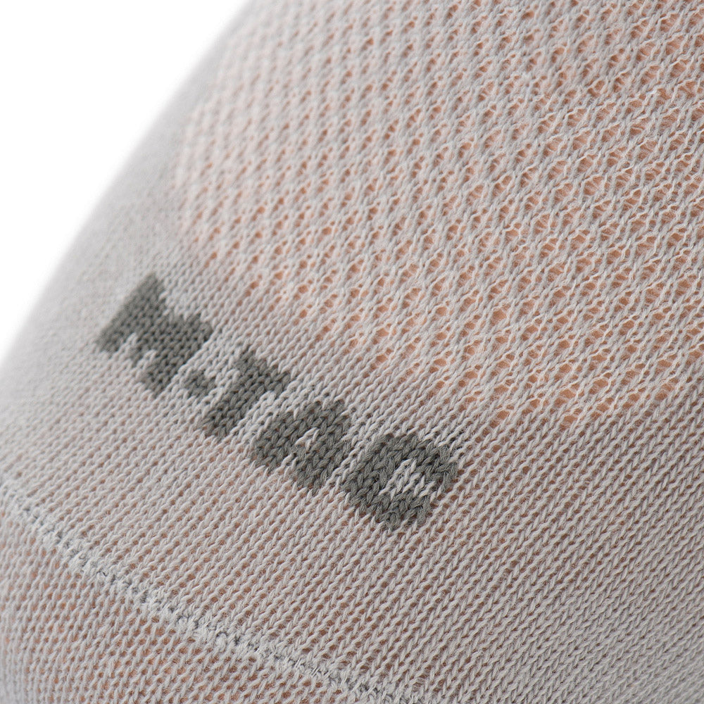 Light sports socks