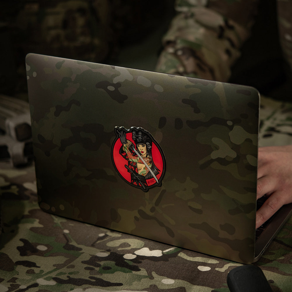 Sticker Tactical Girl #3 Skull on Shoulder