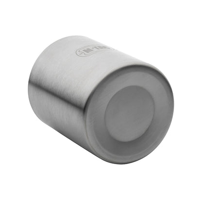 Thermo mug with carabiner